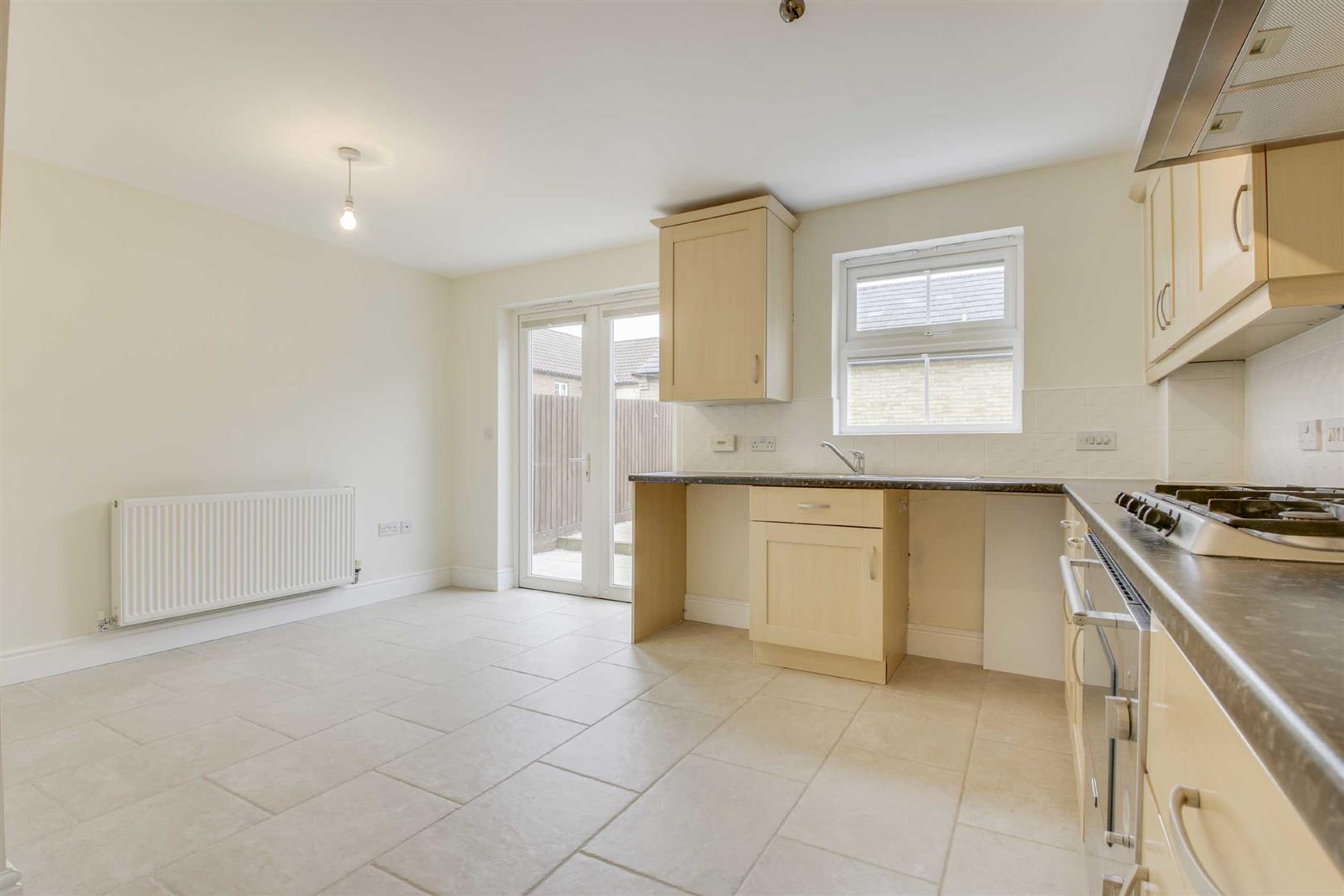 Harlow Crescent, Oxley Park, Milton Keynes